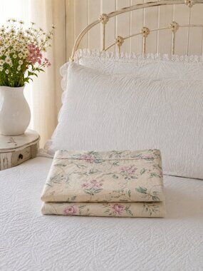Vintage Home Brand 60 cotton 40 poly Pink Rose Pillowcases